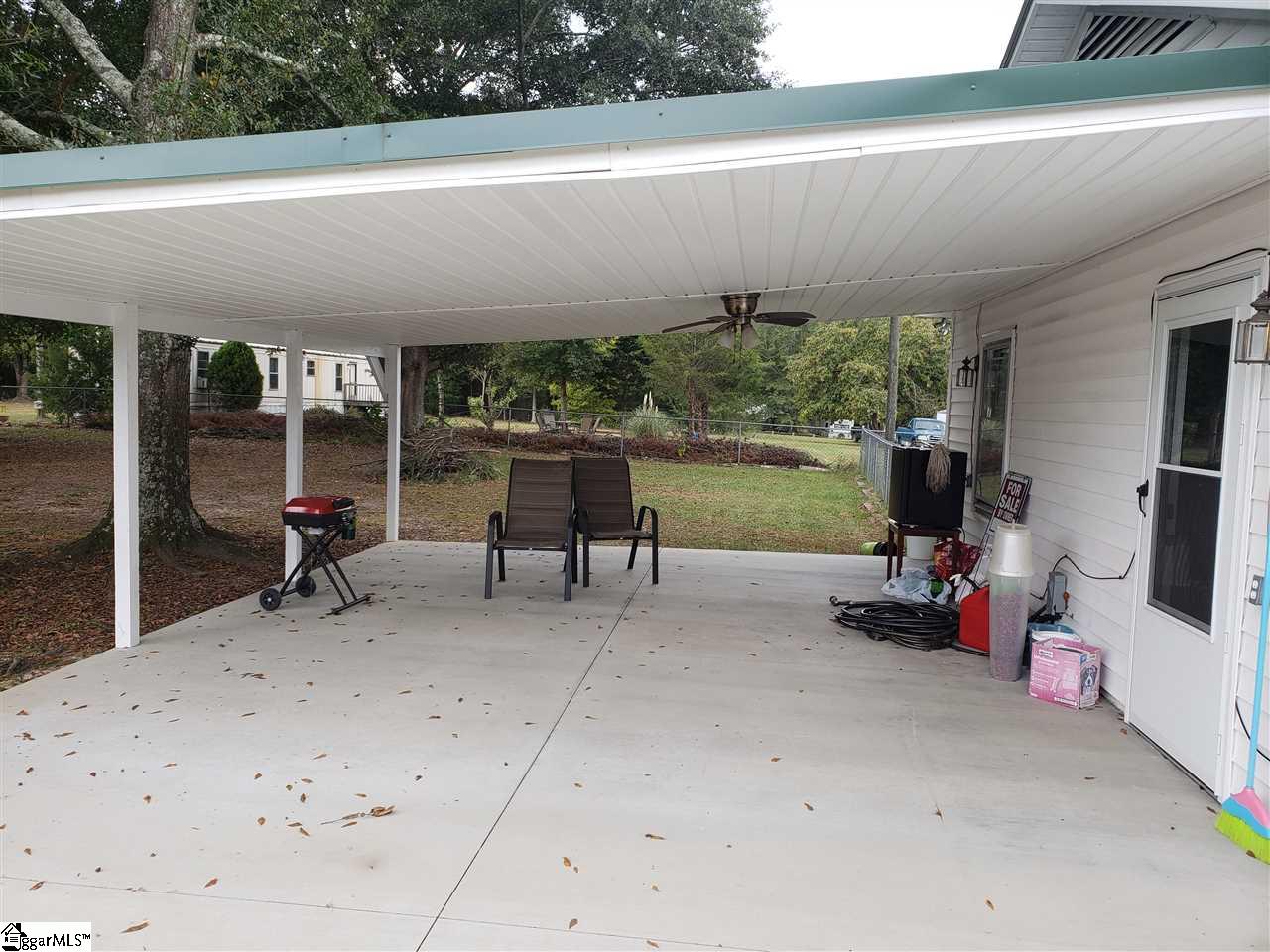 382 Thompson Road Fountain Inn, SC 29644 - Photo 11 of 27 Gallery Image 11