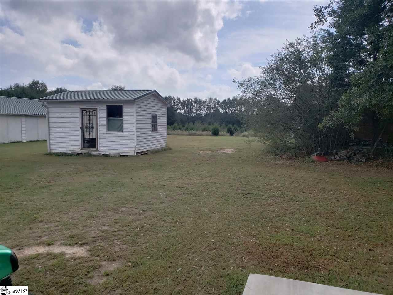 382 Thompson Road Fountain Inn, SC 29644 - Photo 12 of 27 Gallery Image 12