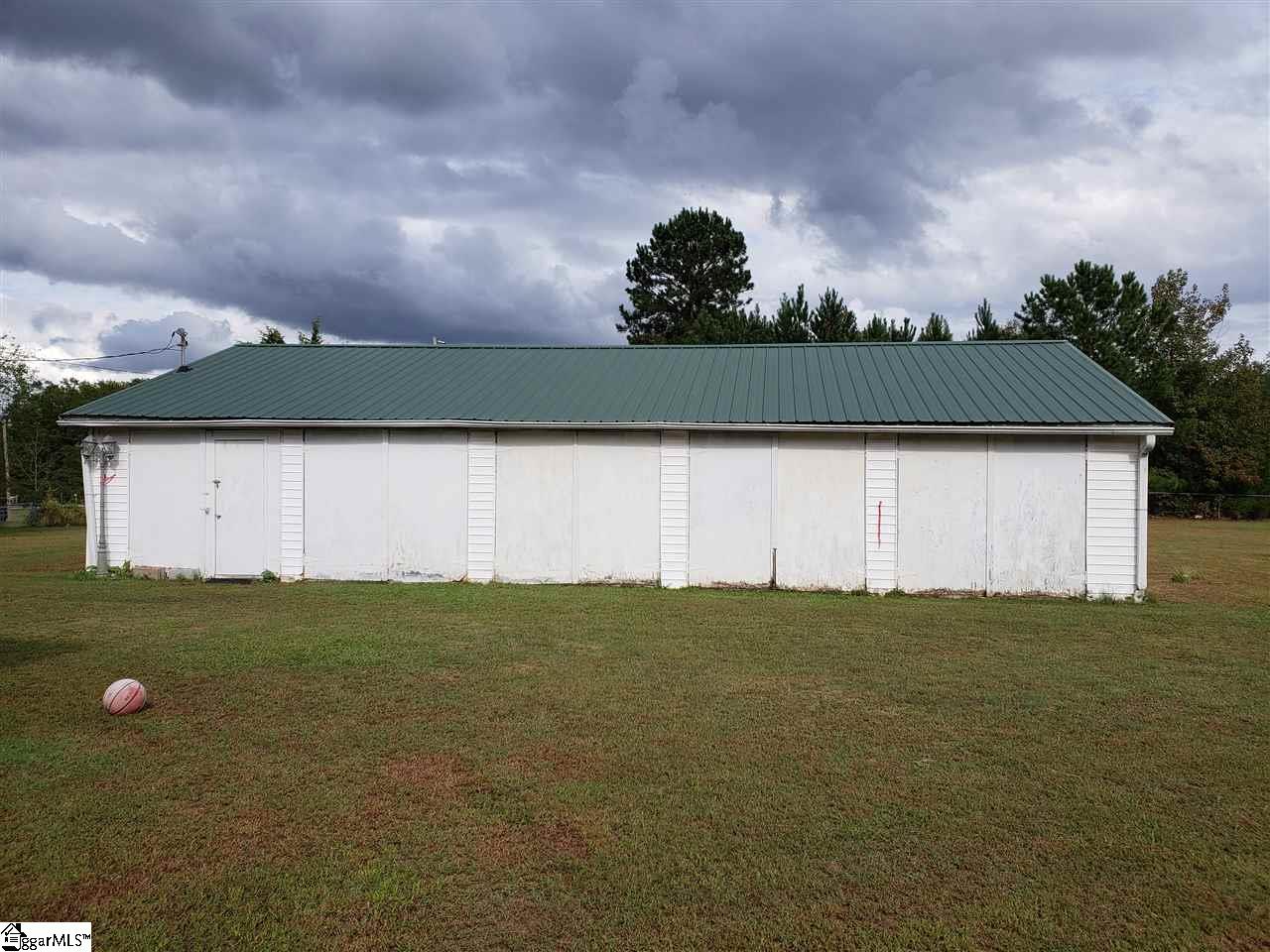 382 Thompson Road Fountain Inn, SC 29644 - Photo 24 of 27 Gallery Image 24