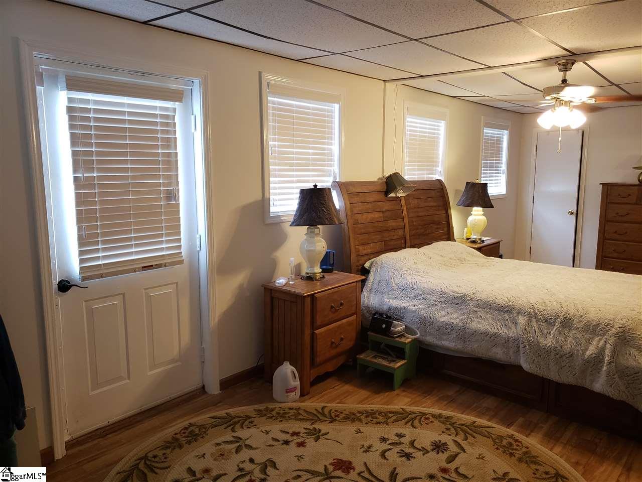 382 Thompson Road Fountain Inn, SC 29644 - Photo 9 of 27 Gallery Image 9