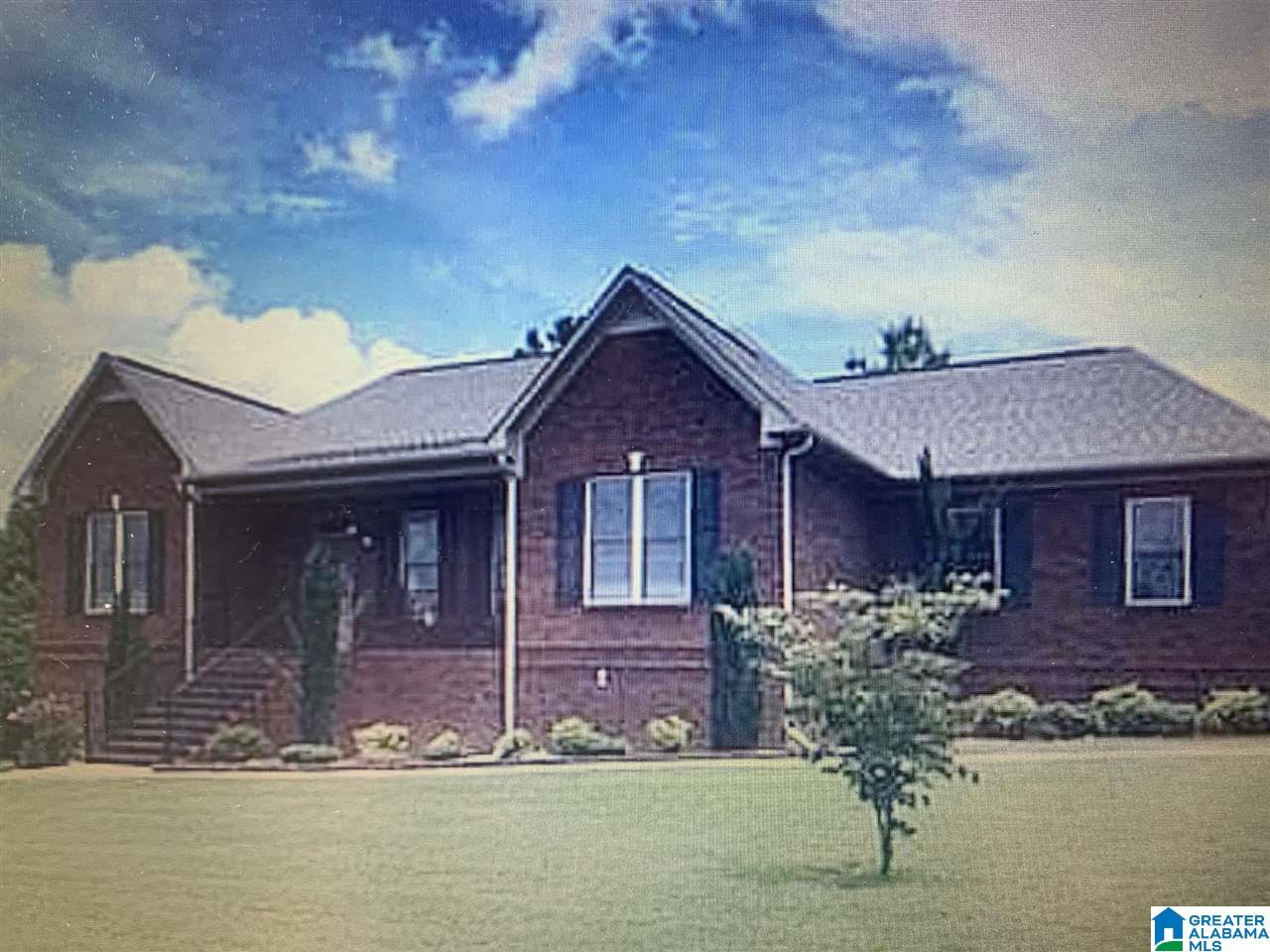 319 Lakeshore Lane Oneonta, AL 35121 - Photo 1 of 1