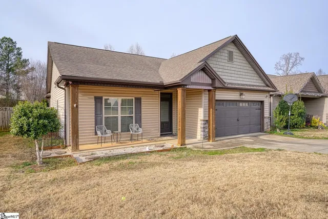 $279,000 | 9 Cedar Brook Court, Greenville, SC 29611