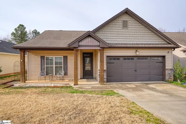 $279,000 | 9 Cedar Brook Court, Greenville, SC 29611