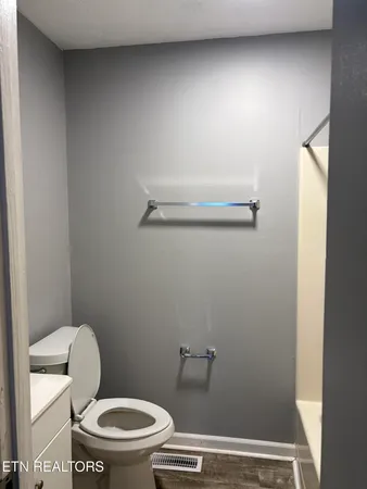 $1,300 | 123 Tub Springs Road, Unit 3, Harriman, TN 37748