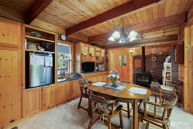 $869,000 | 323 Macleay Road, Sequim, WA 98382