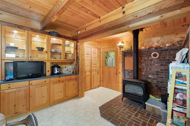 $869,000 | 323 Macleay Road, Sequim, WA 98382