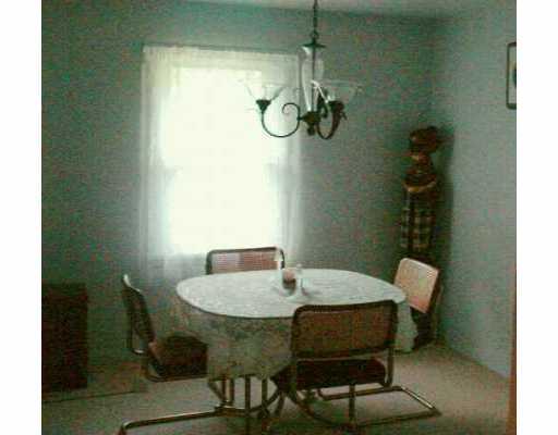 258 Ewings Mill Road Coraopolis, PA 15108 - Photo 4 of 8 Gallery Image 4