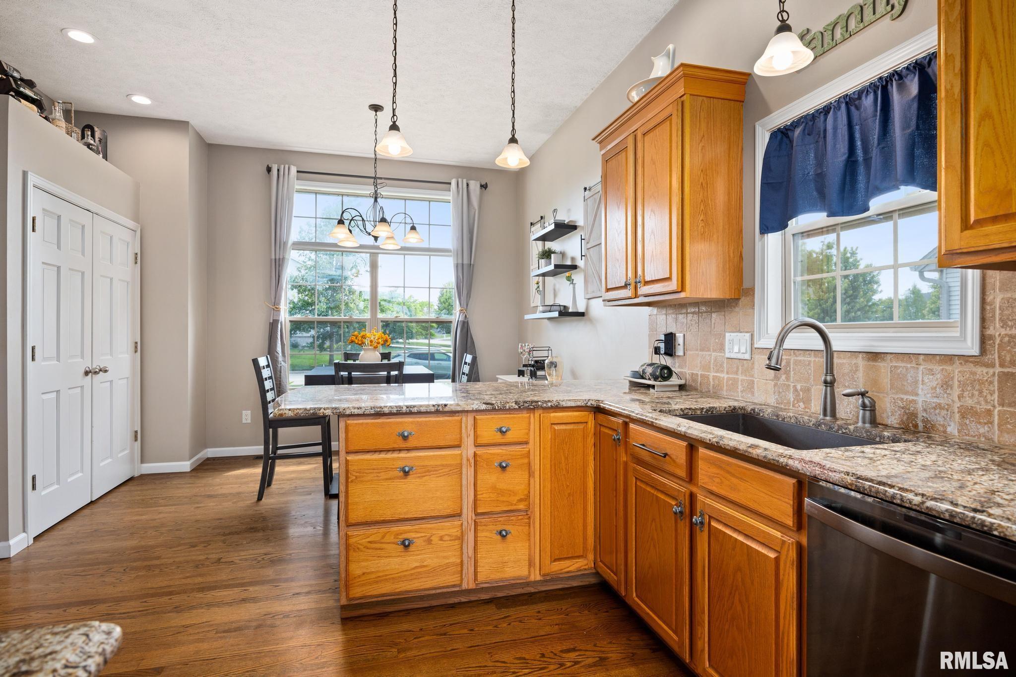 3210 Monterey Road Bloomington, IL 61704 - Photo 18 of 60