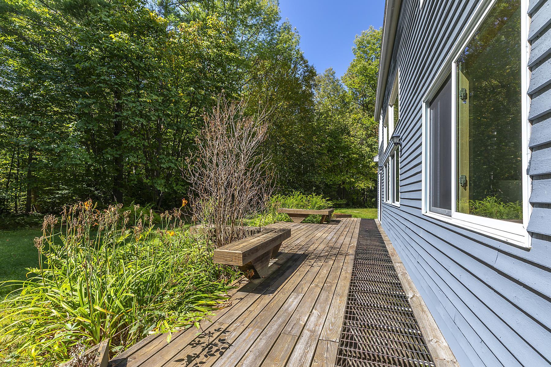 132 Pratt Bridge Road Jamaica, VT 05343 - Photo 28 of 31