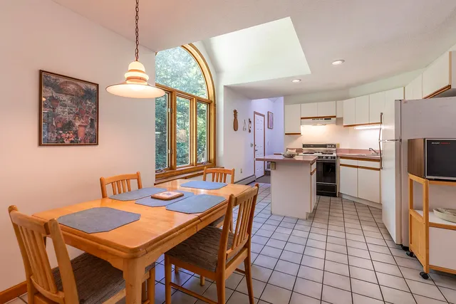 $435,000 | 132 Pratt Bridge Road, Jamaica, VT 05343