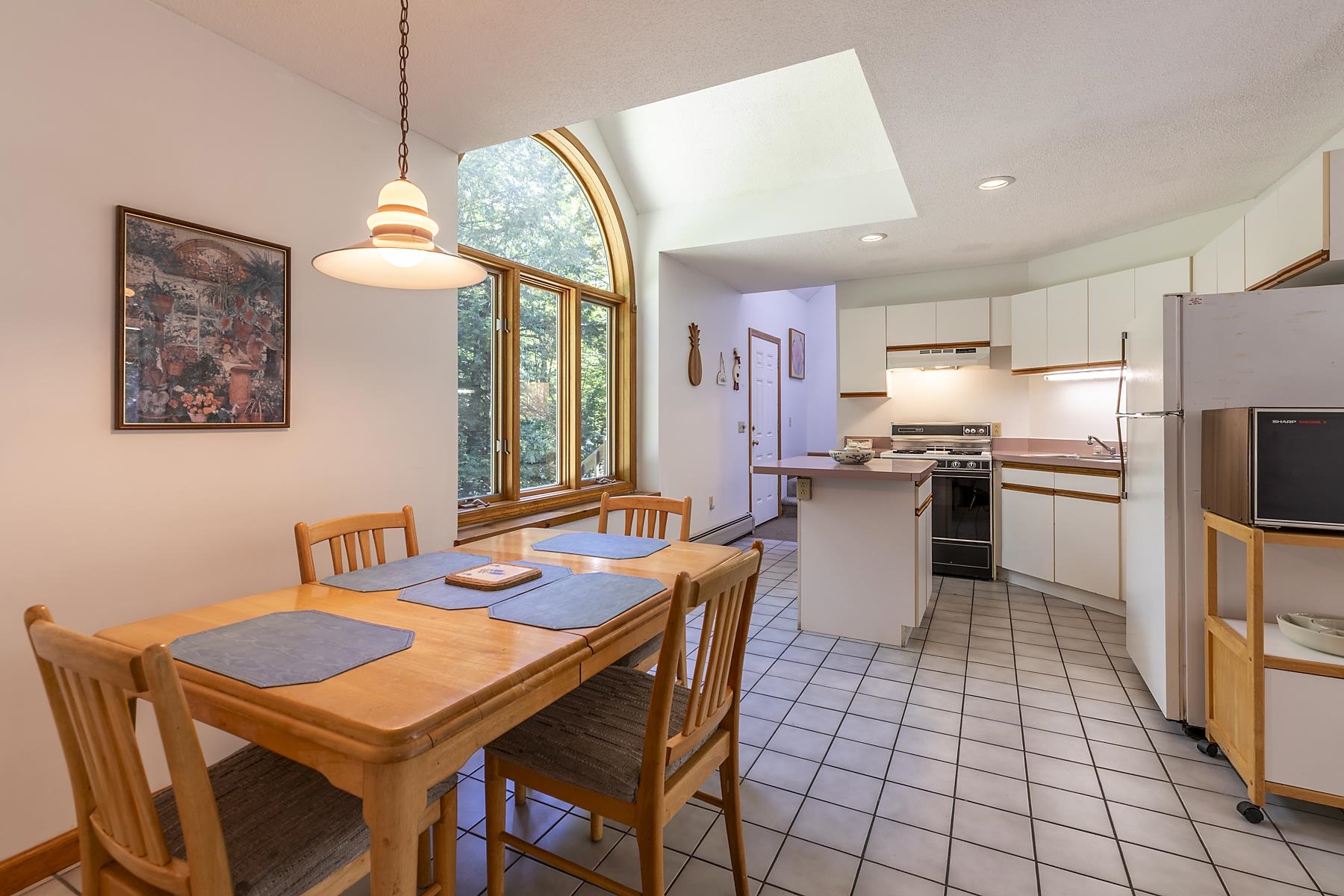 132 Pratt Bridge Road Jamaica, VT 05343 - Photo 3 of 31