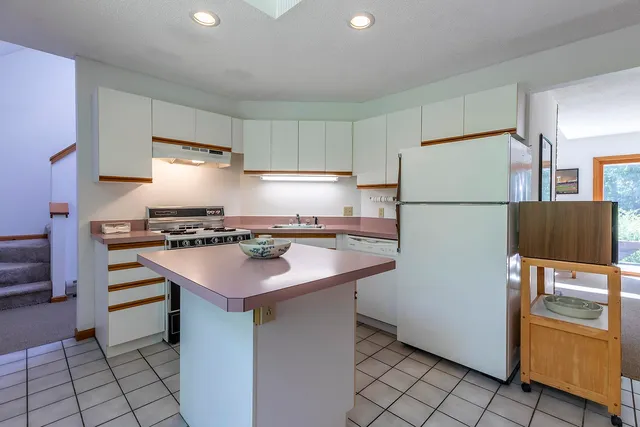 $435,000 | 132 Pratt Bridge Road, Jamaica, VT 05343