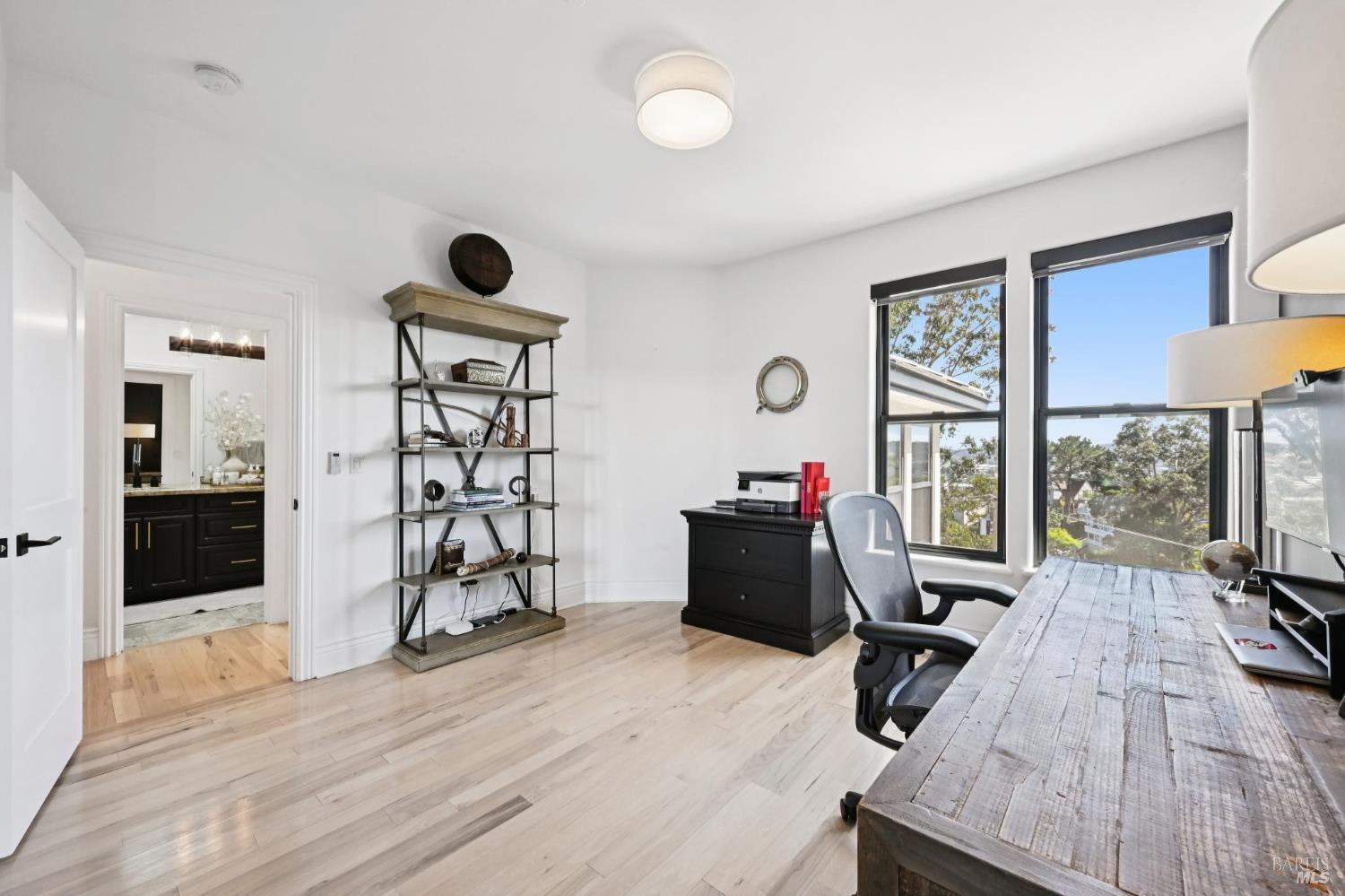 7 Sea View Avenue San Rafael, CA 94901 - Photo 27 of 37 Gallery Image 27