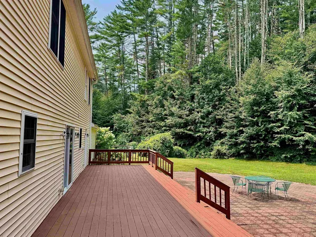 $585,000 | 475 Sunrise Lane, Arlington, VT 05250