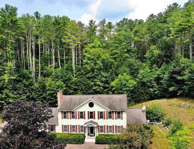 $585,000 | 475 Sunrise Lane, Arlington, VT 05250