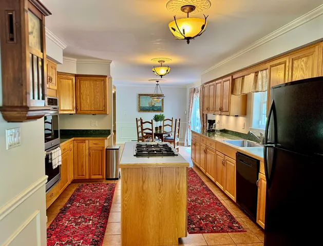 $585,000 | 475 Sunrise Lane, Arlington, VT 05250