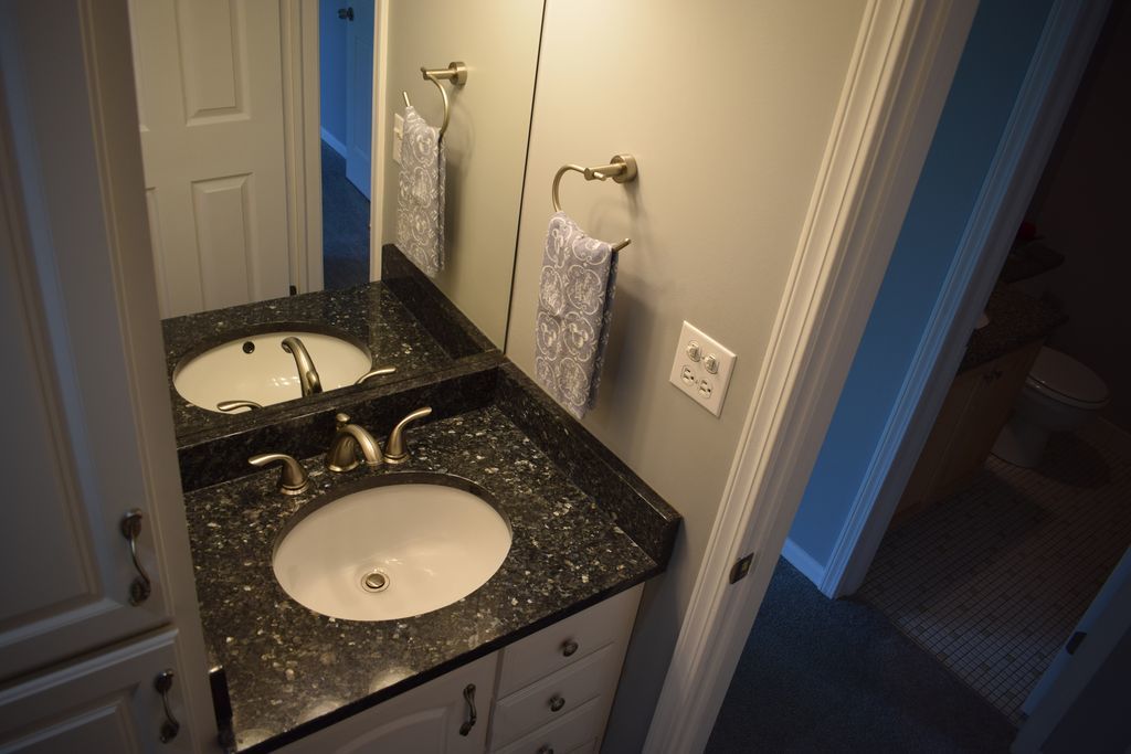 114 East Bailey Road, Unit L Naperville, IL 60565 - Photo 11 of 28