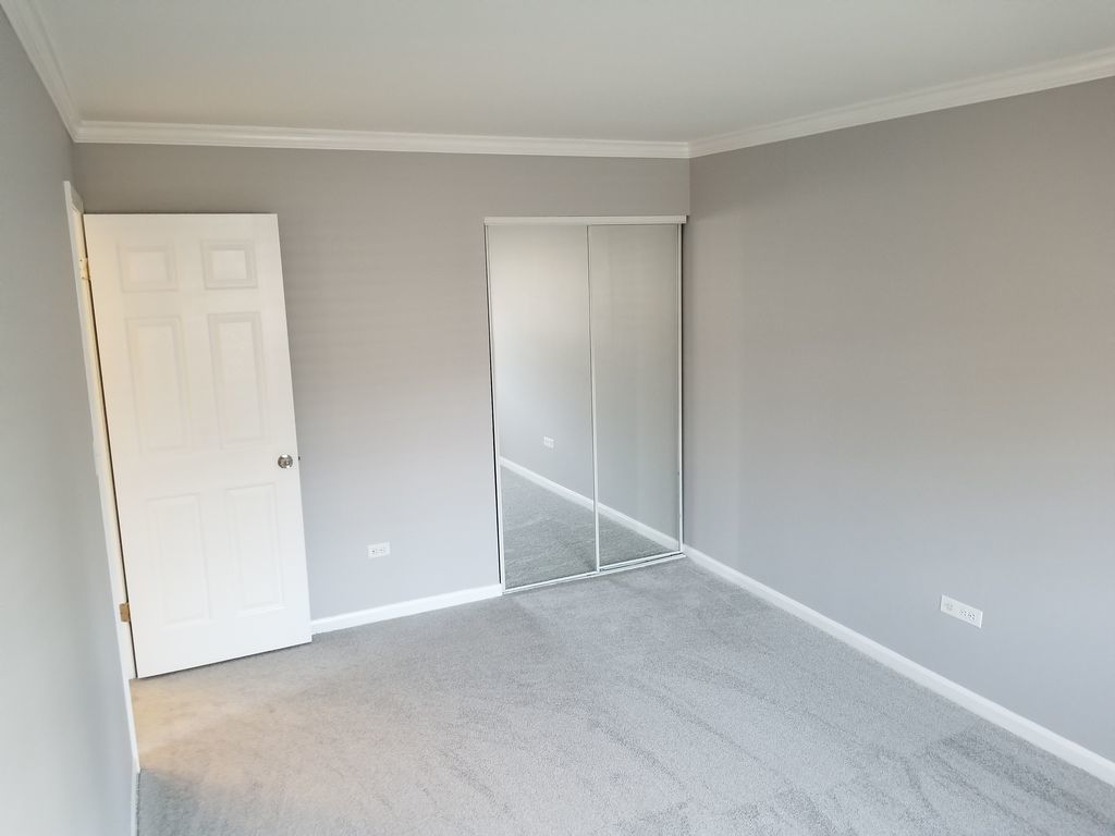 114 East Bailey Road, Unit L Naperville, IL 60565 - Photo 7 of 28