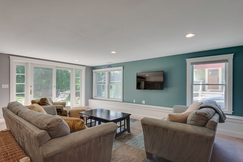 39 Lawton Road Needham, MA 02492 - Photo 34 of 40