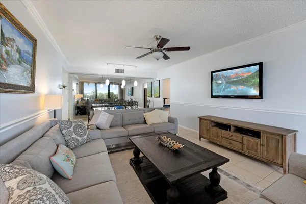 $585,000 | 225 South Beach Road, Unit 303, Tequesta, FL 33469