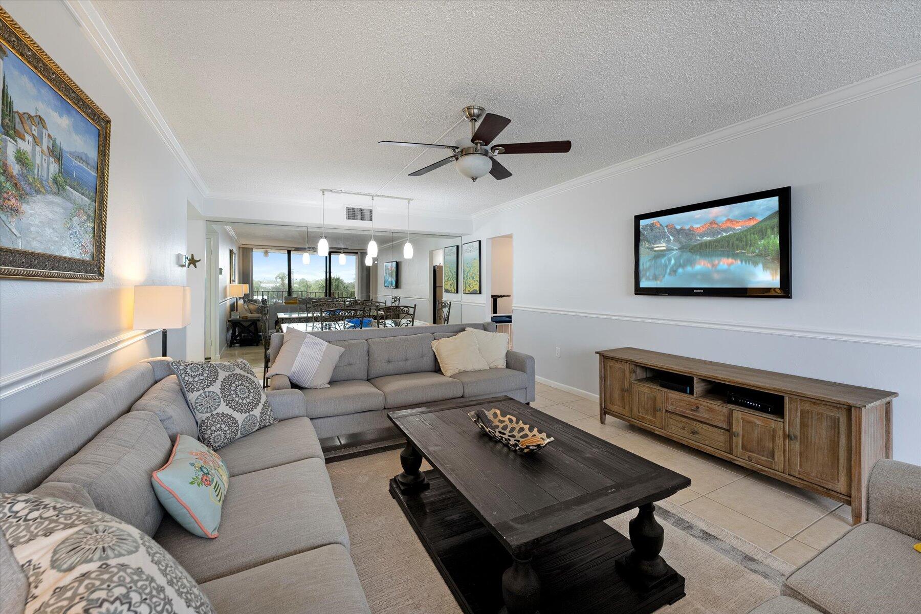 225 South Beach Road, Unit 303 Tequesta, FL 33469 - Photo 12 of 27 09-DSC04237