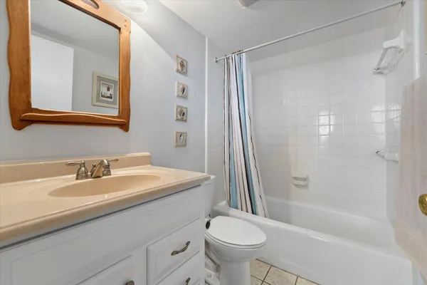 $585,000 | 225 South Beach Road, Unit 303, Tequesta, FL 33469