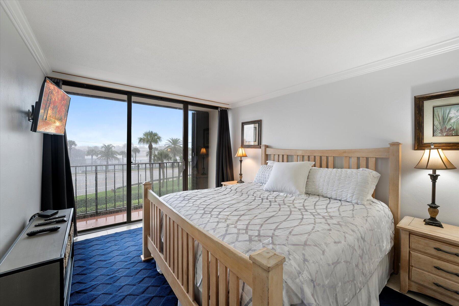 225 South Beach Road, Unit 303 Tequesta, FL 33469 - Photo 17 of 27 14-DSC04176