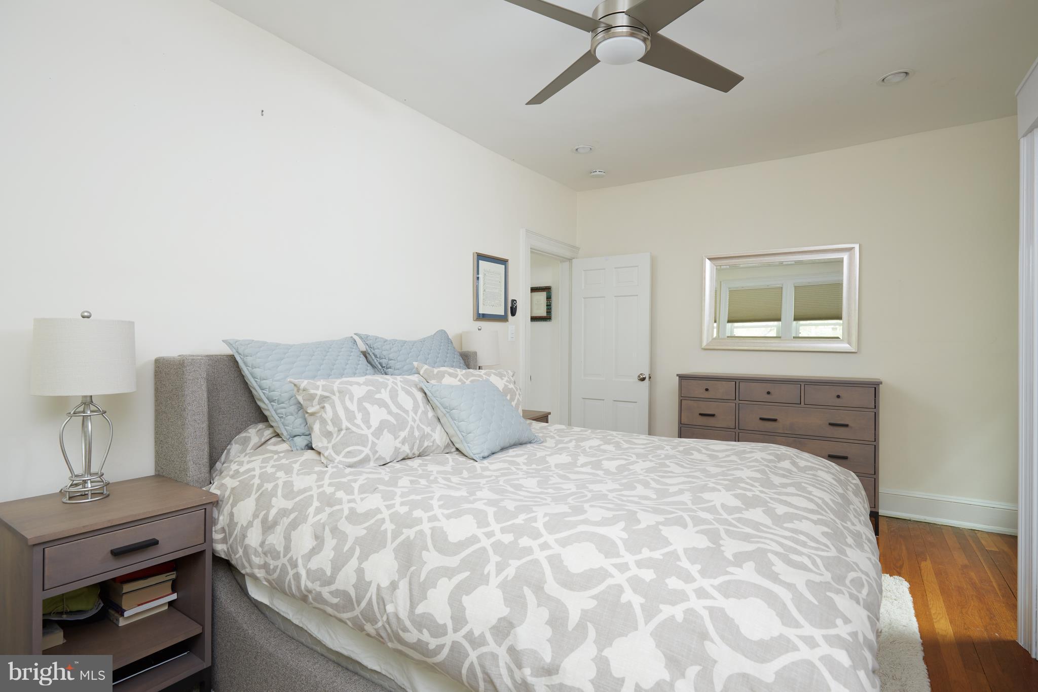 3223 Military Road Northwest Washington, DC 20015 - Photo 15 of 28 Bedroom (Master)