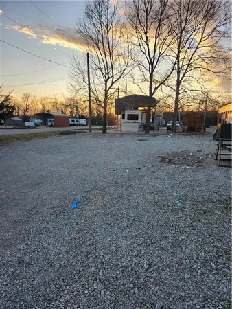 $25,000 | 1 Scamper Lane, Linn Valley, KS 66040