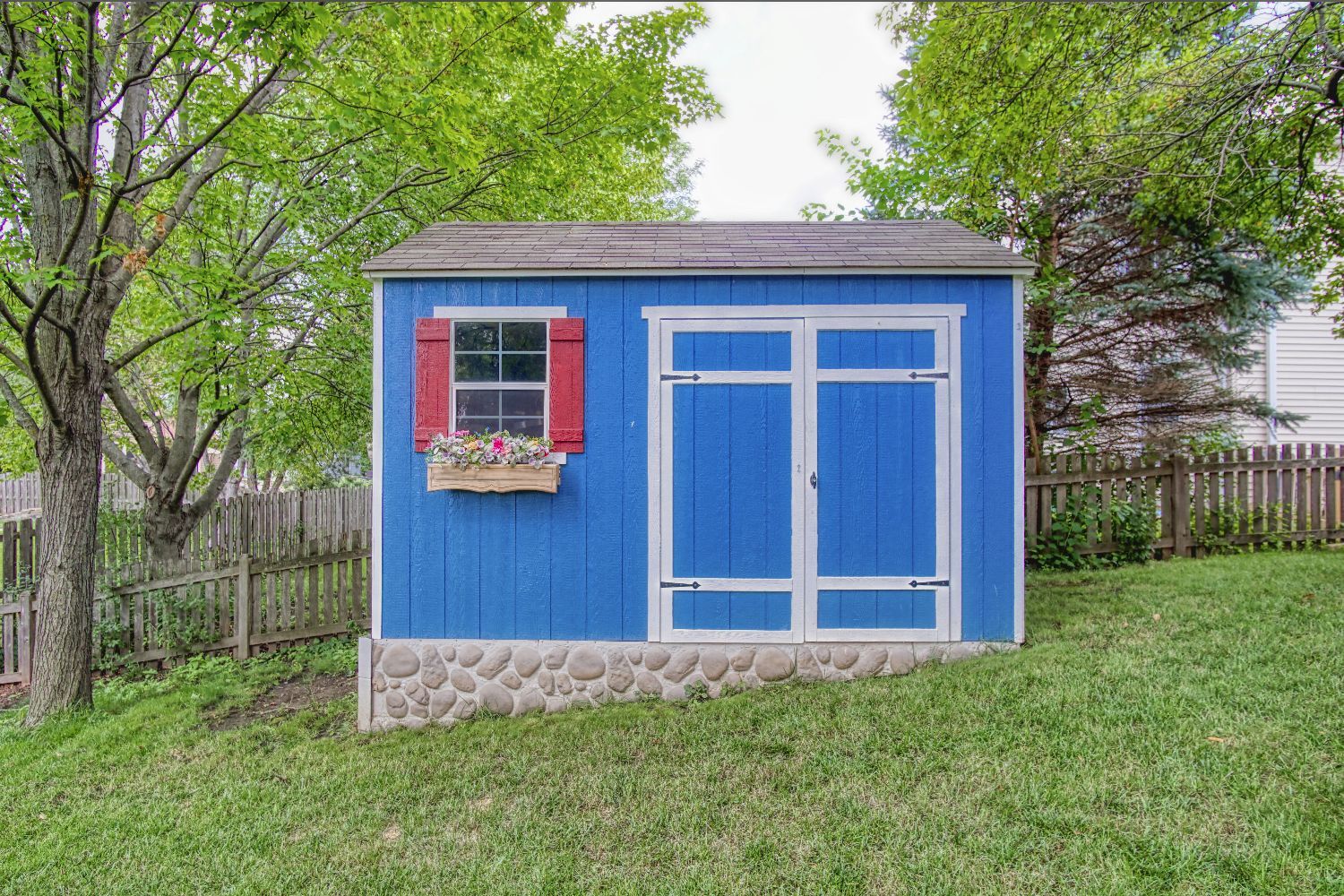 27W210 Churchill Road Winfield, IL 60190 - Photo 18 of 21 a view of a house with a yard