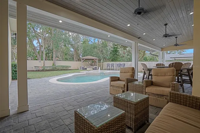 $2,500,000 | 450 Lakewood Drive, Winter Park, FL 32789