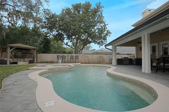 $2,500,000 | 450 Lakewood Drive, Winter Park, FL 32789