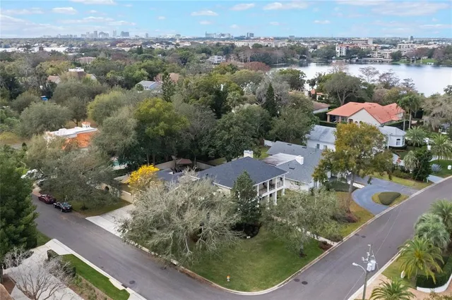 $2,500,000 | 450 Lakewood Drive, Winter Park, FL 32789