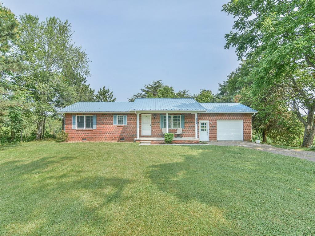 3778 Cherokee Road Jonesborough, TN 37659 - Photo 1 of 32 Photo 1