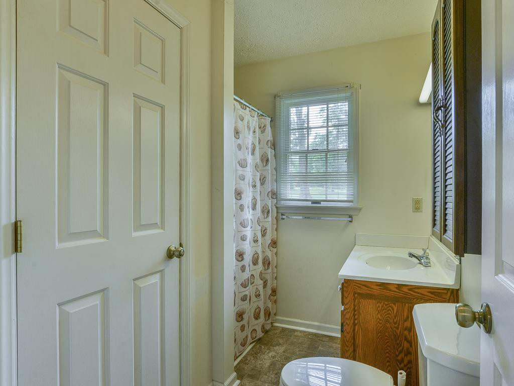 3778 Cherokee Road Jonesborough, TN 37659 - Photo 22 of 32 Photo 22