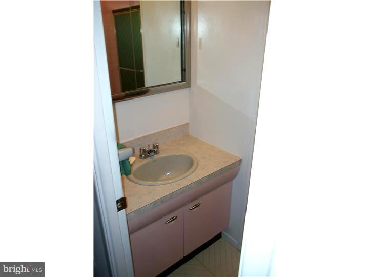 42 Hydrangea Road Levittown, PA 19056 - Photo 15 of 23 Bathroom
