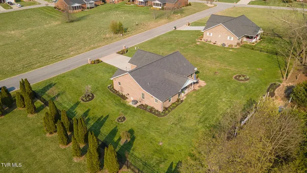 $589,000 | 410 Garden Meadow Drive, Greeneville, TN 37745