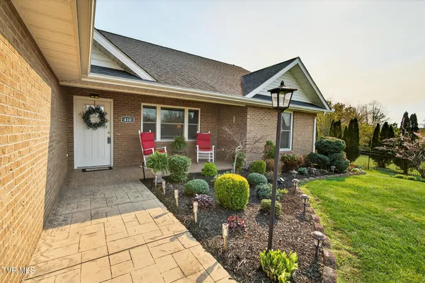 $589,000 | 410 Garden Meadow Drive, Greeneville, TN 37745