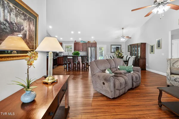 $589,000 | 410 Garden Meadow Drive, Greeneville, TN 37745