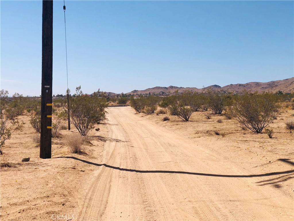 2 Geronimo Trail Yucca Valley, CA 92285 - Photo 9 of 10 a view of ocean