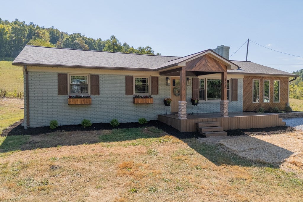 983 Sanders Mines Road Max Meadows, VA 24360 - Photo 55 of 75 Gallery Image 55