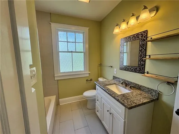 $1,500 | 2425 Jonquil Street, New Orleans, LA 70122