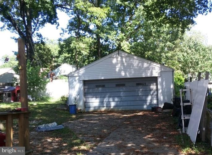 7724 Emerson Road Hyattsville, MD 20784 - Photo 6 of 12 Rear Garage