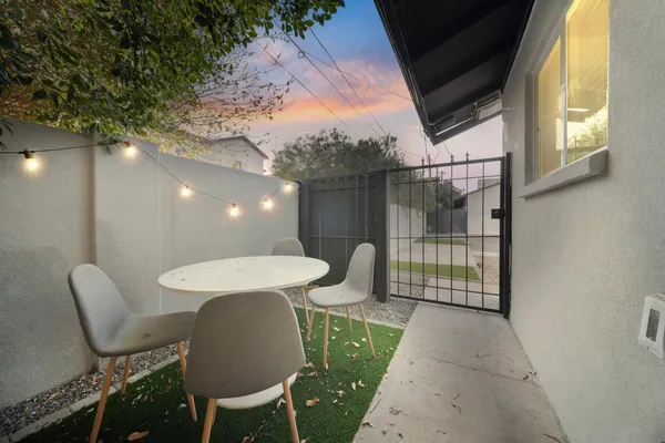 $1,550 | 3110 North 37th Street, Unit 7, Phoenix, AZ 85018
