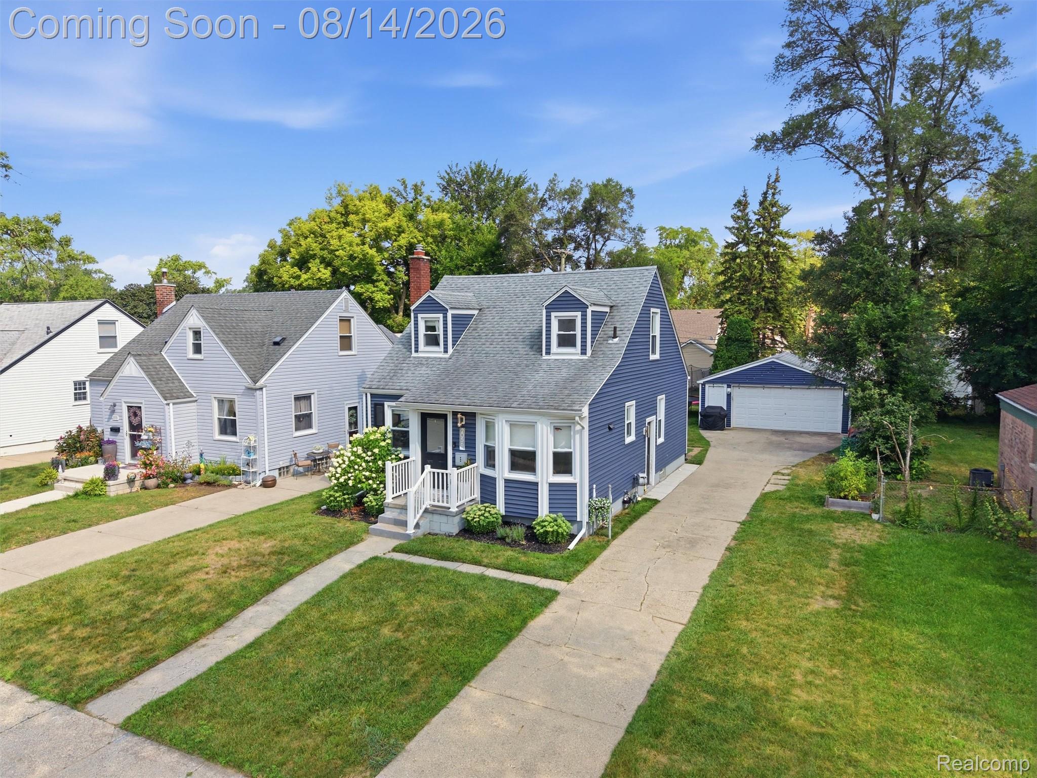 2056 Cambridge Road Berkley, MI 48072 - Photo 2 of 25 04-DJI_20260812105159_0252_D.jpg