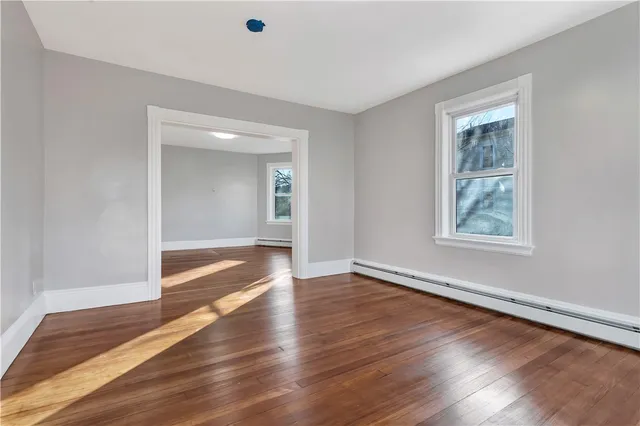 $1,700 | 352 Orms Street, Unit 2, Providence, RI 02908