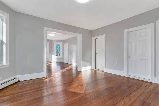 $1,700 | 352 Orms Street, Unit 2, Providence, RI 02908