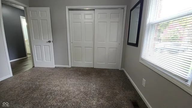 $230,000 | 700 Commercial Street, Veedersburg, IN 47987