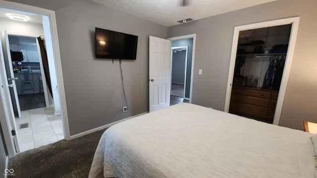 $230,000 | 700 Commercial Street, Veedersburg, IN 47987