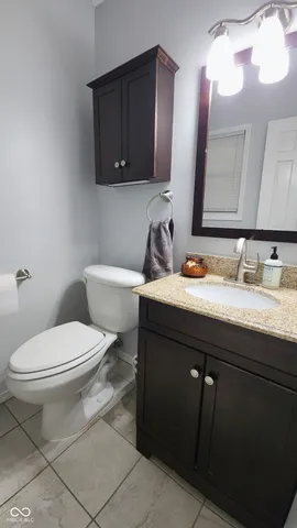 $230,000 | 700 Commercial Street, Veedersburg, IN 47987